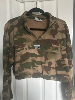 Adidas Camo Cropped Sweatshirt